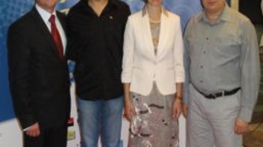 Myo M&uuml;d&uuml;r&uuml; Kavak, Romanya&rsquo;daki T&uuml;rklerin Meselelerini Dinledi