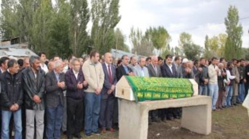 Ağlar Babanın Son Mahdumu Hakkın Rahmetine Kavuştu