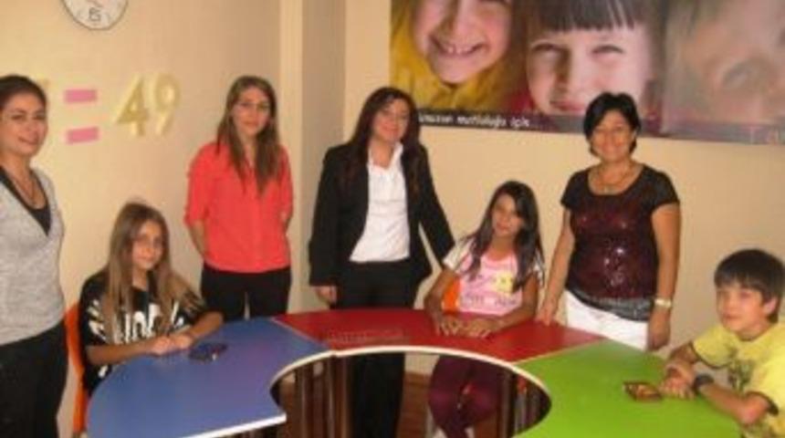 Tiamo, &Ouml;demişli &Ccedil;ocuklara Matematiği Eğlendirerek &Ouml;ğretmek İstiyor