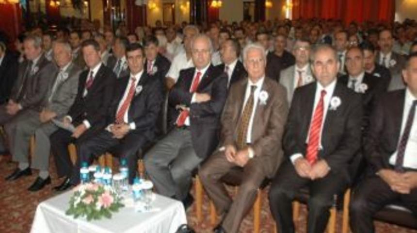 Tiraci Ara&ccedil; S&uuml;r&uuml;c&uuml;lerine Bilgilendirme Toplantısı