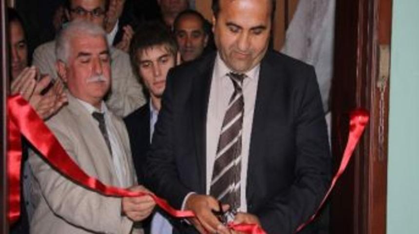 Kul&uuml;p Y&ouml;neticisinin Oğlu Bilgisayar D&uuml;kkanı A&ccedil;tı