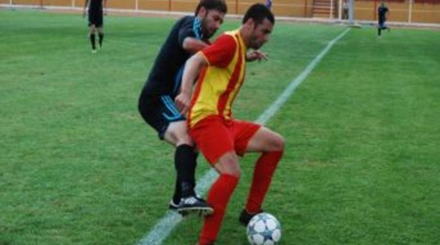 K&uuml;&ccedil;&uuml;kk&ouml;y, Yeni Sanayi Virajını 3 Golle Ge&ccedil;ti