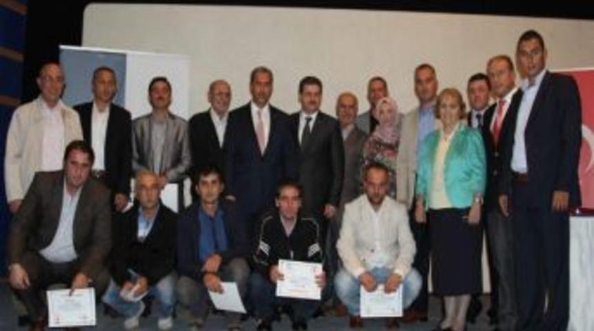 Ak Parti Karam&uuml;rsel İl&ccedil;e Teşkilatı'nda Daraltılmış Danışma Meclisi Toplantısı