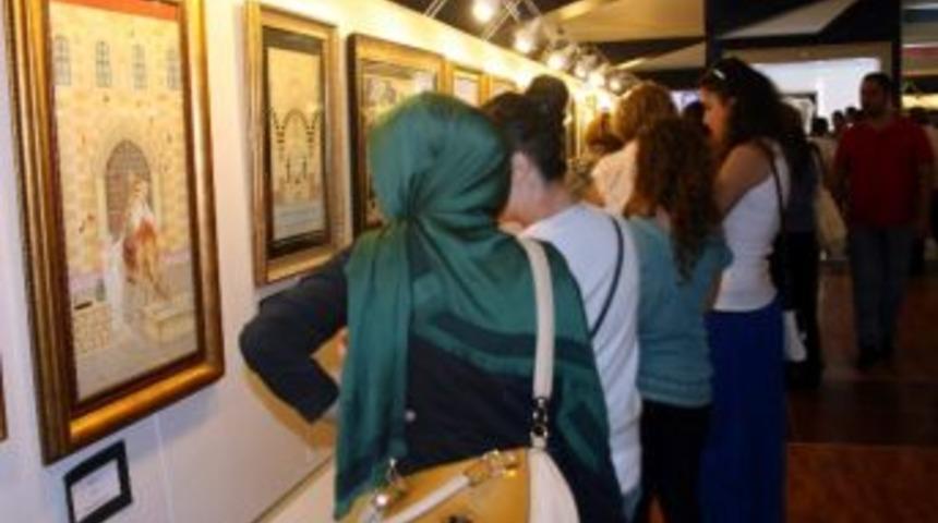 Ad&uuml;, Geleneksel T&uuml;rk Sanatlarını Aydınlılarla Buluşturdu