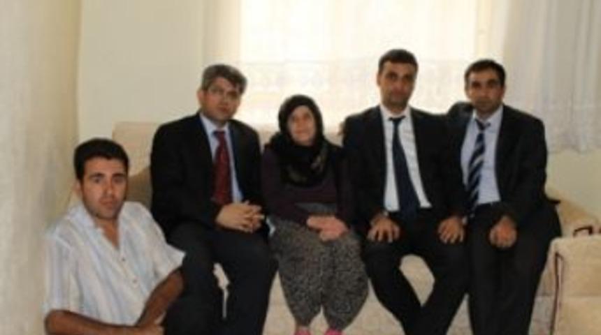 Şehit ve gazi ailelerine ziyaret