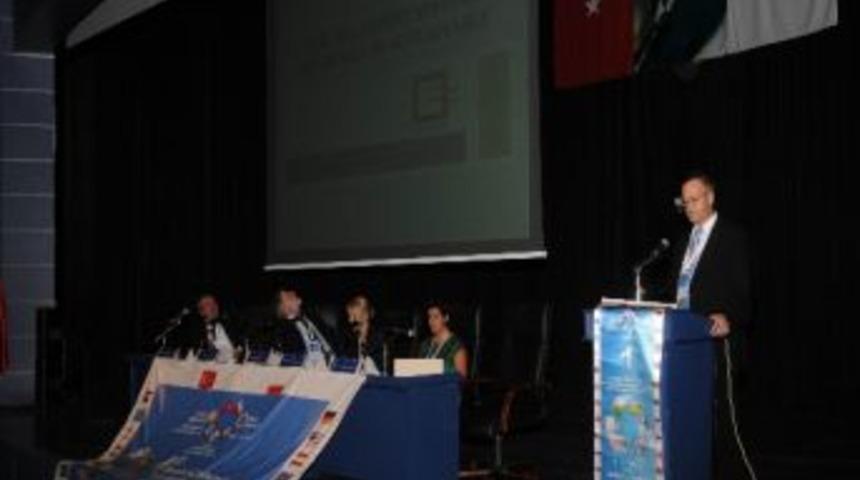 Sel&ccedil;uk&rsquo;ta Kalkınma Stratejileri Tartışıldı