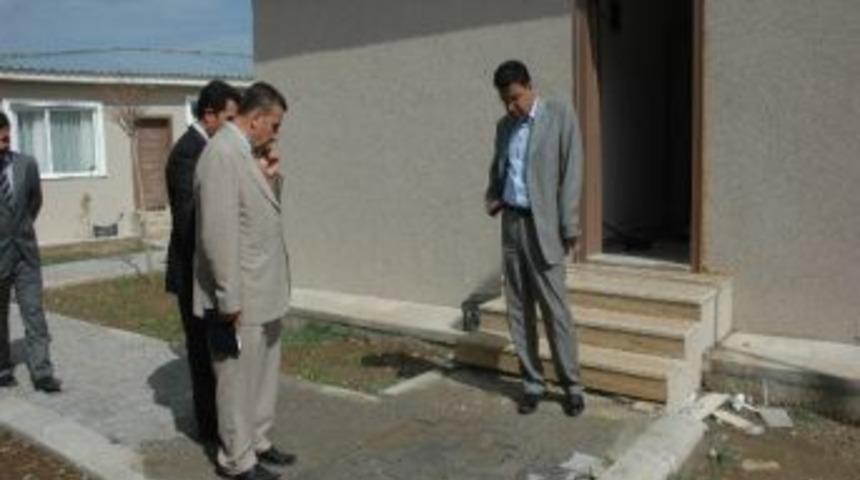 Gevaş Kaymakamı G&uuml;ni'den Gama Holding&rsquo;e 'lojman' Teşekk&uuml;r&uuml;