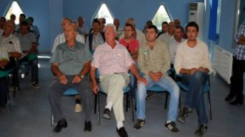 Salihlili &Ccedil;ift&ccedil;ilere Sertifikalı Tohum Eğitimi