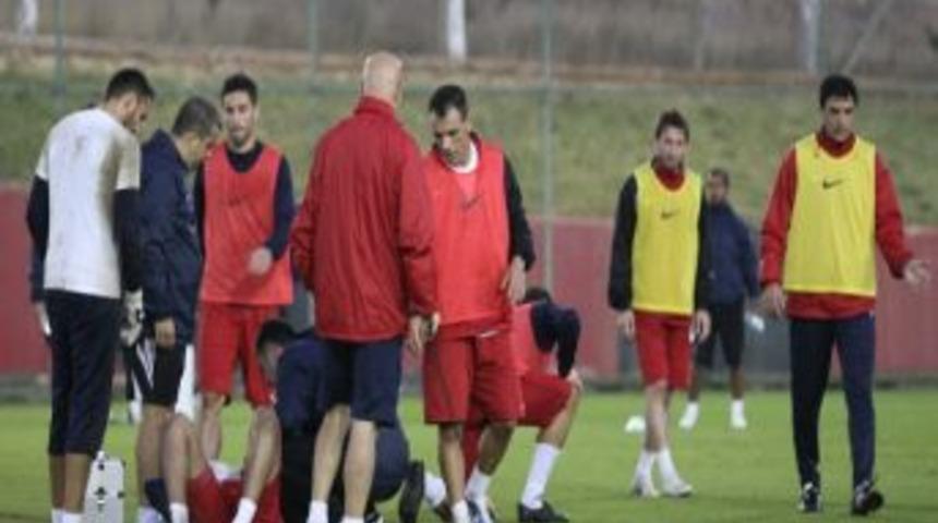 Gaziantepspor, Akhisar Belediyespor&rsquo;a Bileniyor