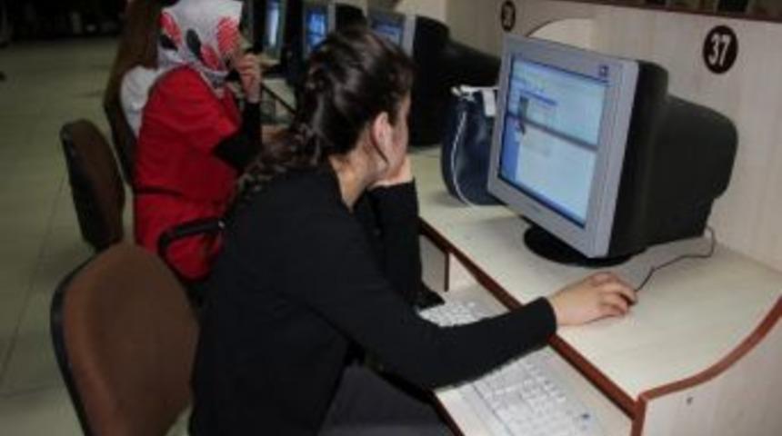 Bilgisayar Eğitimine İlgi Artıyor