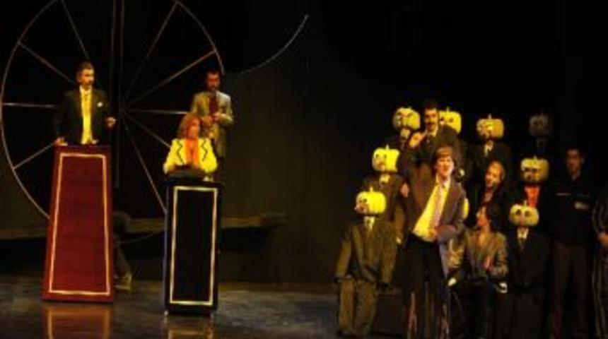 En İyi Prod&uuml;ksiyon &lsquo;eşeğin G&ouml;lgesi&rsquo;