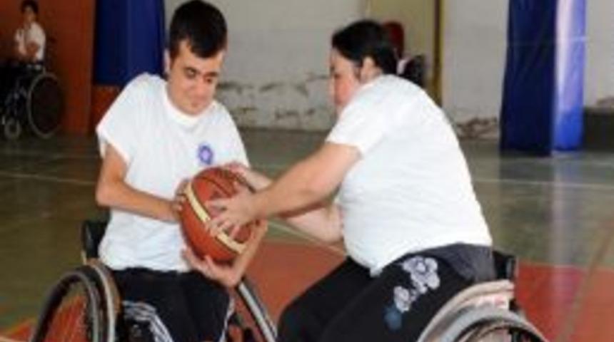 Engellilerin Basketbol Heyecanı