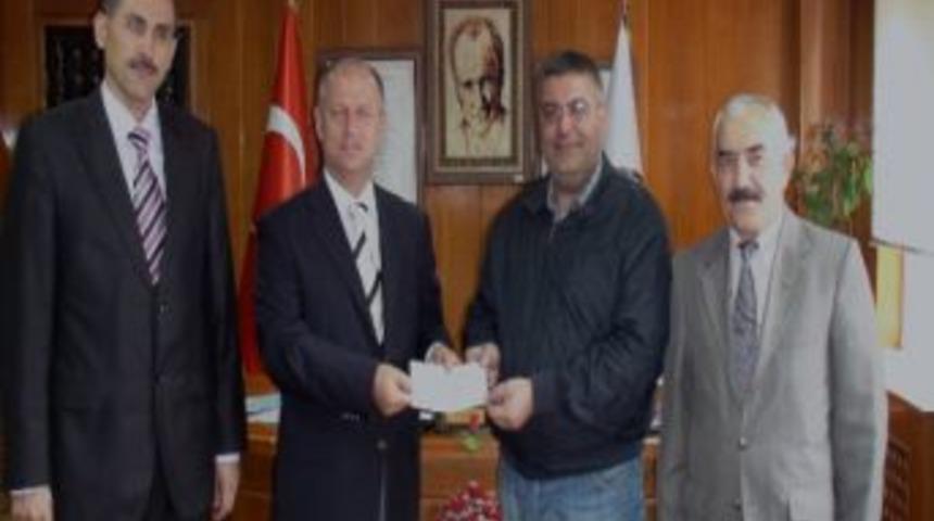 Thk Gediz Şubesi, Deri Ve Bağırsak Gelirlerinin Yarısını Syd Vakfına Bağışladı