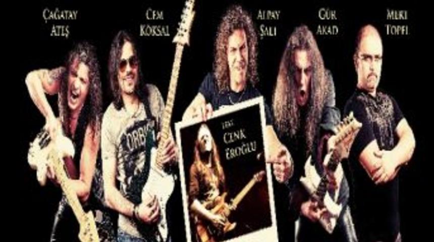 Efsane Konser Karab&uuml;k &Uuml;niversitesi&rsquo;nde