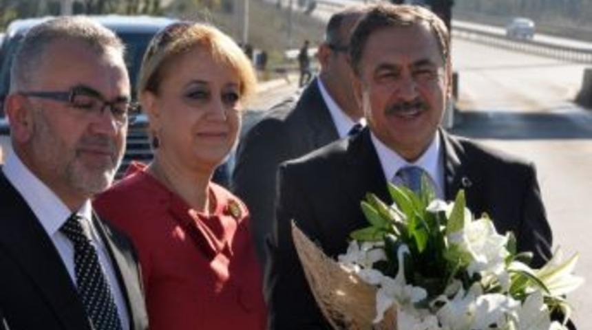 &Ccedil;evre Ve Orman Bakanı Eroğlu Bolu&rsquo;da