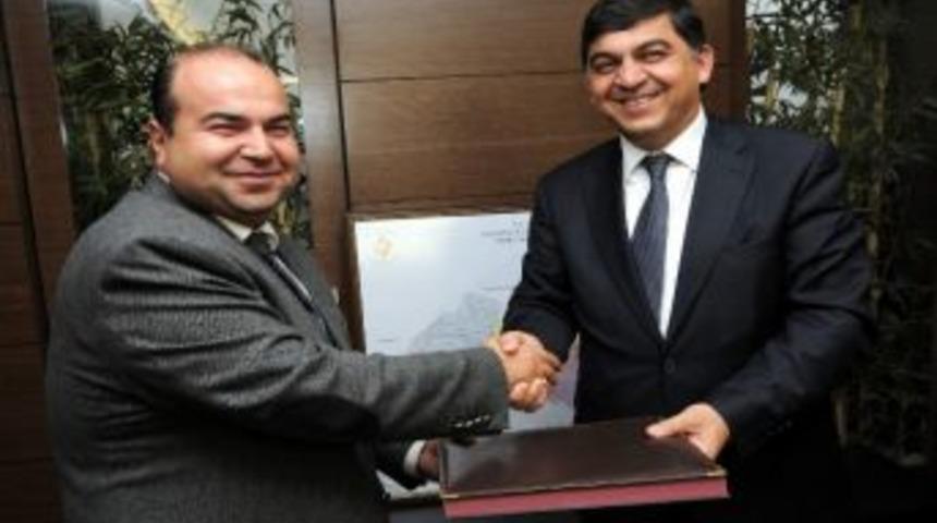 Şehitkamil Belediyesi&rsquo;nde Sosyal Denge S&ouml;zleşmesi Yenilendi