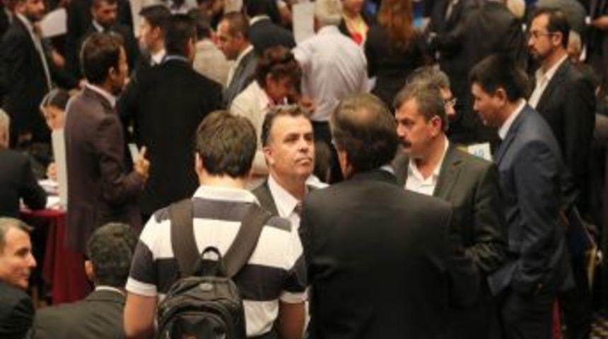 T&uuml;rk Ve Kazak Şirketler, 1,5 Milyar Dolarlık Yatırım Anlaşması Imzalayacak