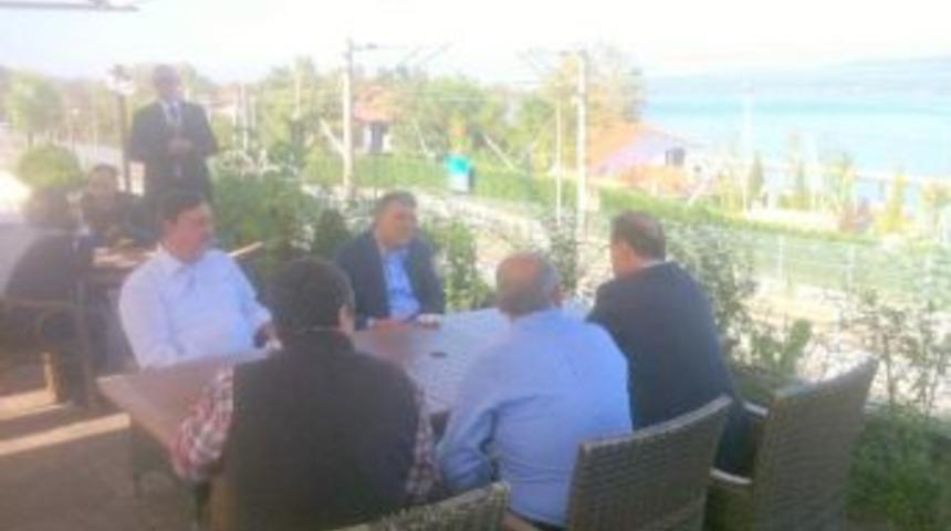 Cumhurbaşkanı Abdullah G&uuml;l Sapanca'da Mola Verdi