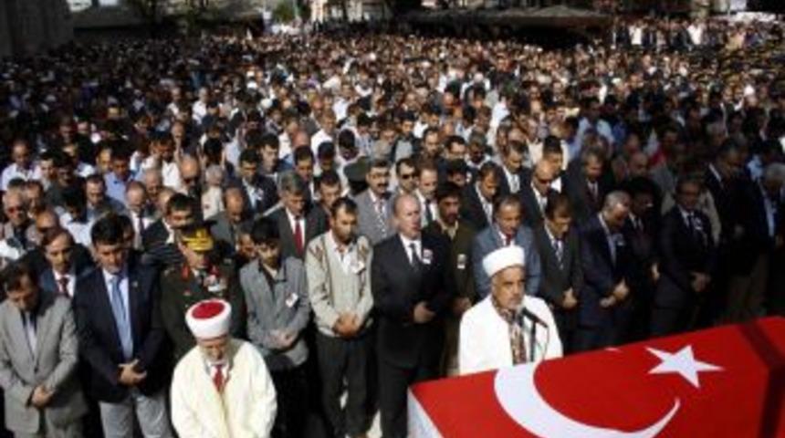 Şehit Genel, Dualarla Ebediyete Uğurlandı