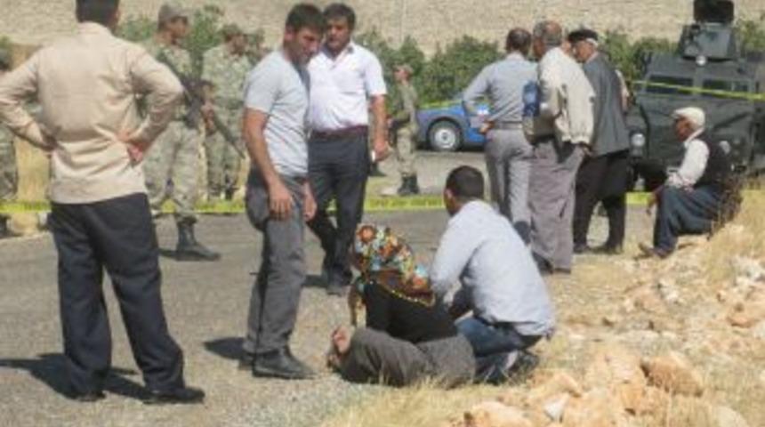 Trakt&ouml;rden D&uuml;şen 12 Yaşındaki &Ccedil;ocuk &Ouml;ld&uuml;