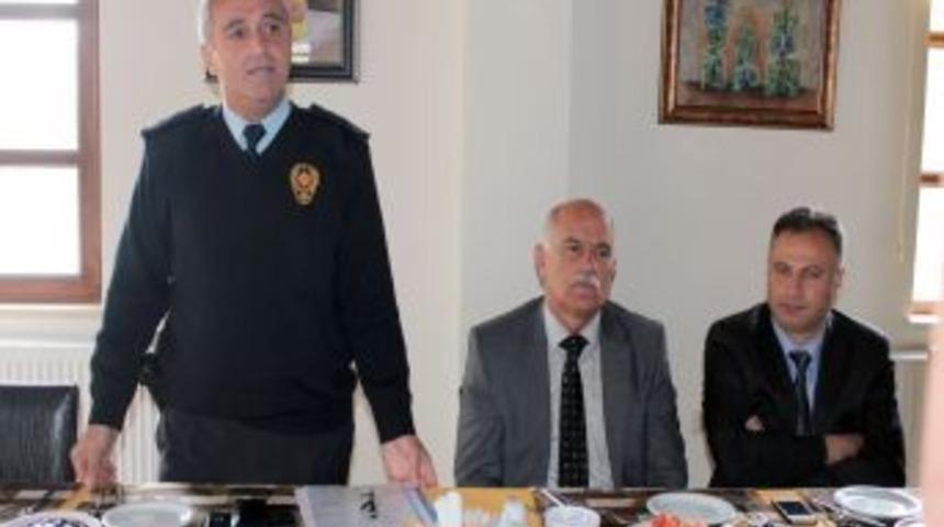 Badminton Sporu Ile &Ccedil;ocuklar Su&ccedil;tan Uzak Tutulacak