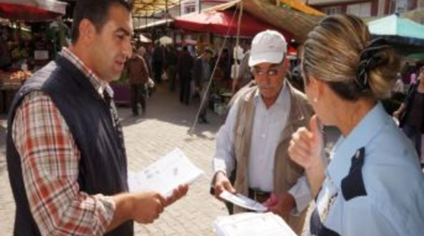Sarıg&ouml;l&rsquo;de Polisten Broş&uuml;rl&uuml; Uyarı