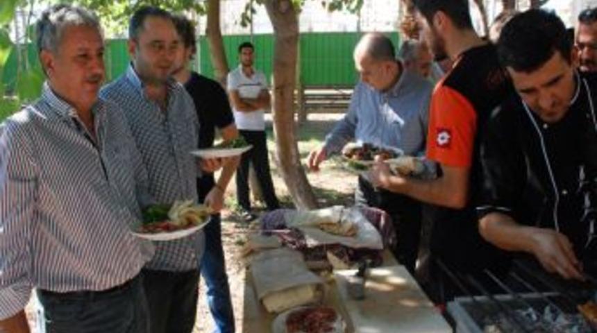 Futbolcular Moral Depoladı