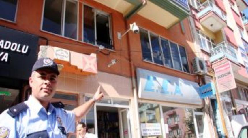 Esnafın G&uuml;venlik Kameraları, Asayiş Olaylarını Aydınlatıyor