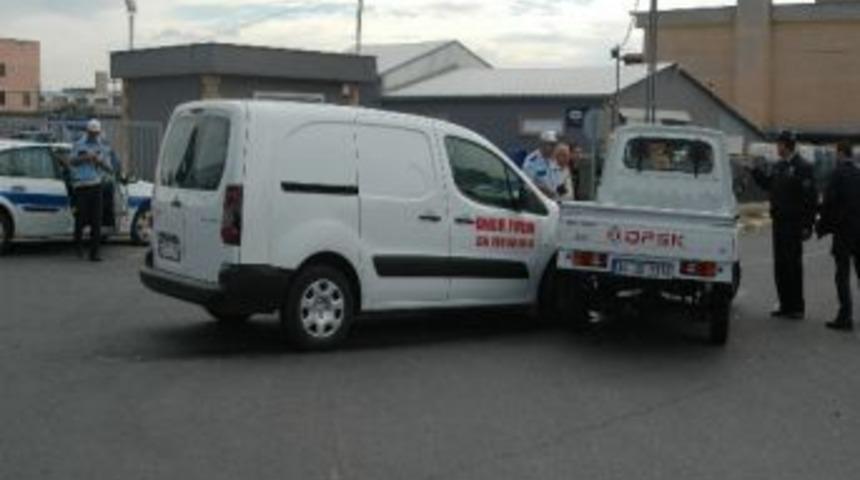 &Ccedil;orlu`da Trafik Kazası:1 Yaralı