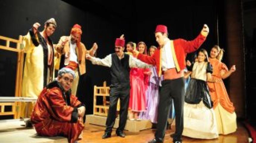 Mamak Belediyesi Kent Tiyatrosu, Perdeyi Mahkumlar I&ccedil;in Aralayacak