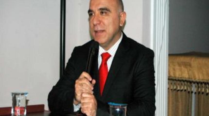 Sivas Emniyet M&uuml;d&uuml;r&uuml; Kızılay, Muhtarlarla Bir Araya Geldi