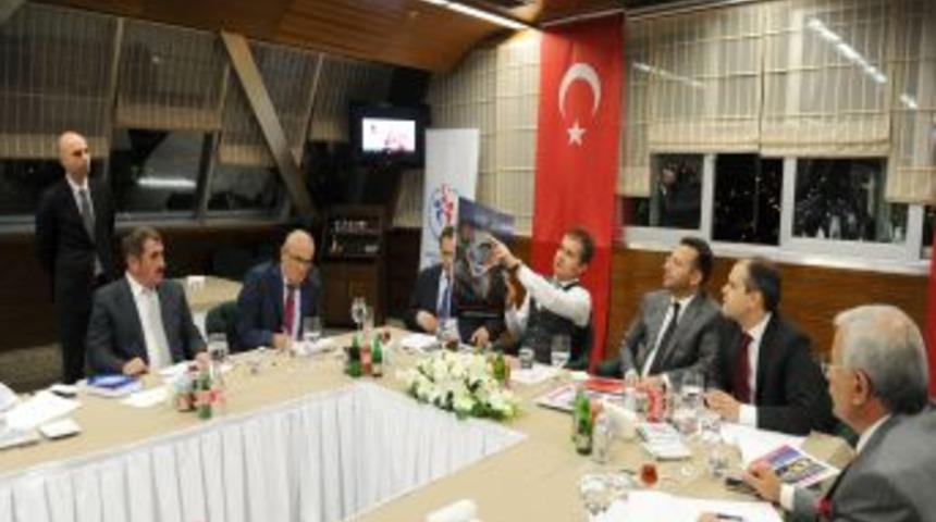 AK Parti'li K&ouml;ktaş: Samsun'un 2013 Yılı Projelerini Masaya Yatırdık