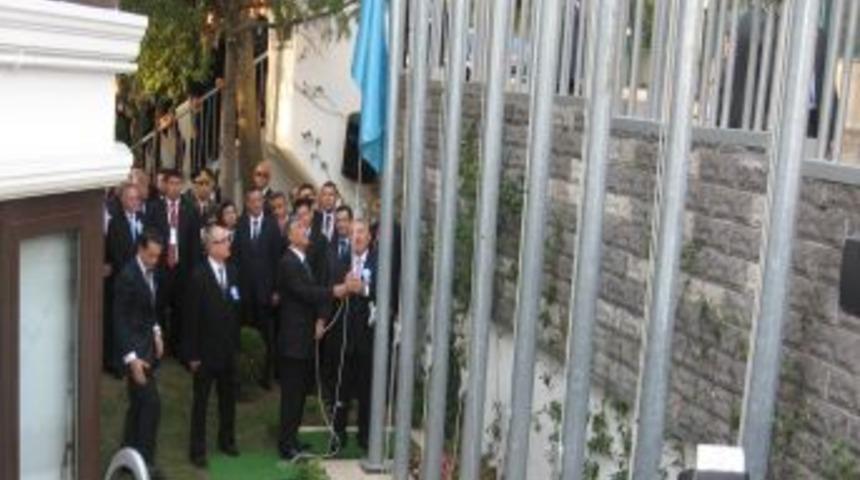 G&uuml;l Ve Nazarbayev, T&uuml;rk Dili Konuşan &Uuml;lkeler Konseyi Bayrağını G&ouml;ndere &Ccedil;ekti