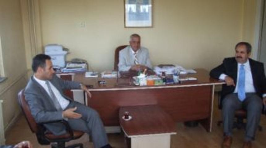 İl M&uuml;d&uuml;r&uuml; Soyak'tan İl&ccedil;e M&uuml;d&uuml;r&uuml; Taş' A Ziyaret