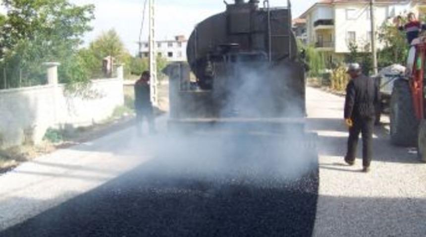 Korkuteli&rsquo;nde Asfalt &Ccedil;alışmaları Devam Ediyor