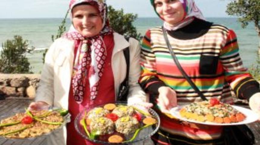 Tirebolu'da Yemek Yarışması D&uuml;zenlendi