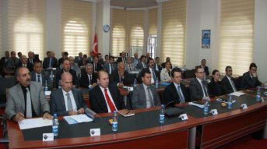 Vali Tekinarslan: Sorunlar Kurumların Uyum I&ccedil;inde &Ccedil;alışması Ile &Ccedil;&ouml;z&uuml;l&uuml;r