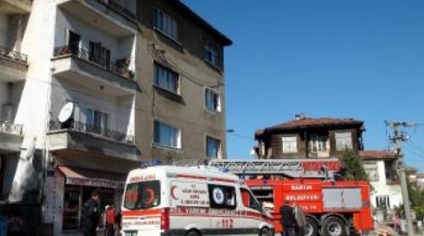 İntihara Kalkışan Kadını İtfaiyeci Kurtardı