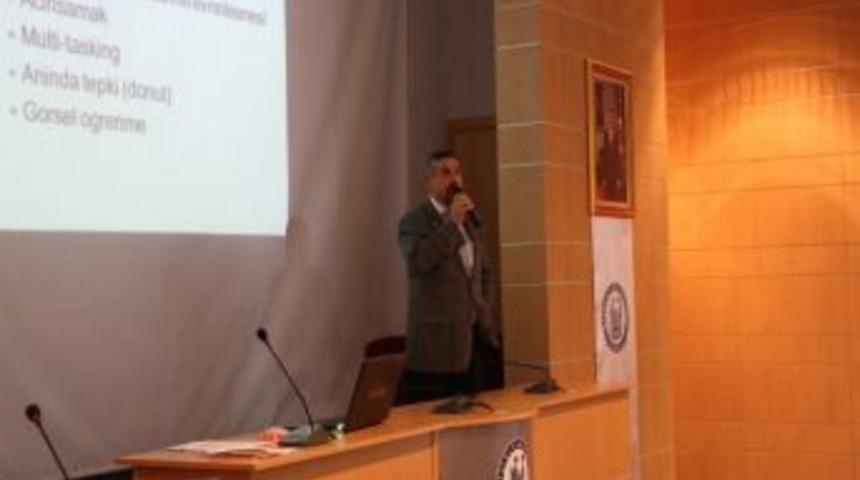 Bayburt &Uuml;niversitesi&rsquo;nden &Ouml;ğretmenlere Bilgilendirme Semineri