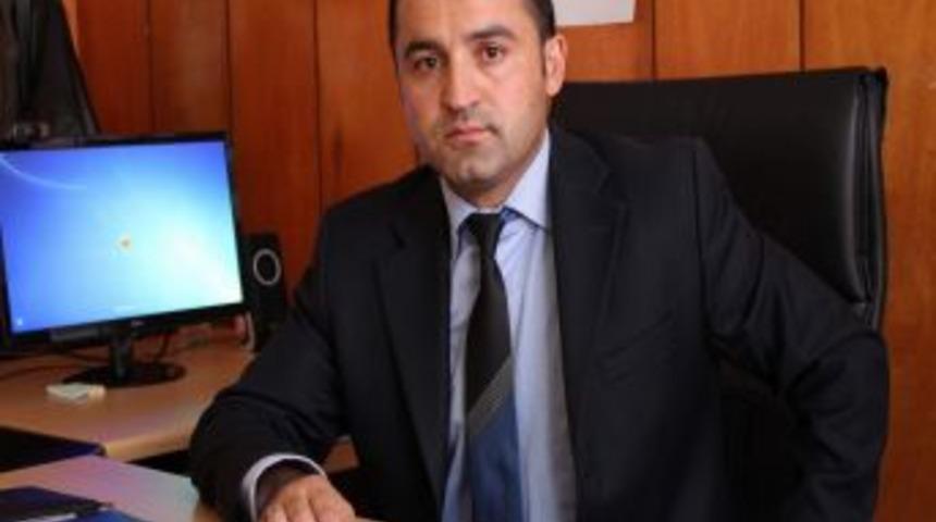 Psikolojik Danışman &Ouml;zer: Ergenlik &Ccedil;ağındaki &Ccedil;ocuklara Daha Fazla &Ouml;zen G&ouml;sterin