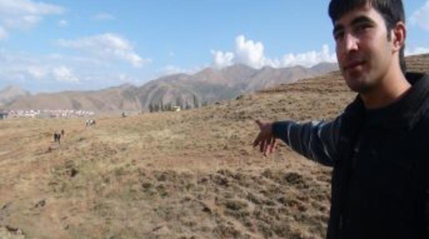 &Uuml;niversitenin 30 Bin Ağacını Ke&ccedil;iler Yedi