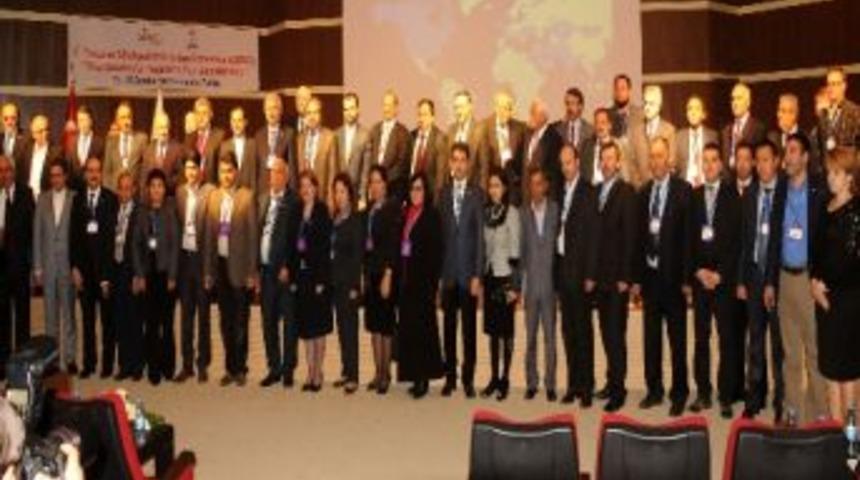 Erzurum&rsquo;da Avrasya İpek Yolu &Uuml;niversiteleri Konsorsiyumu (esruc) Toplantısı Başladı