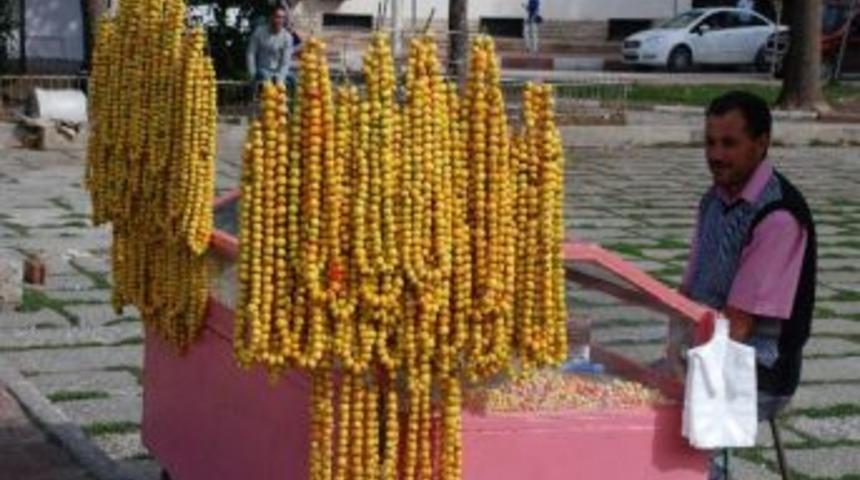 Kışın Habercisi Alı&ccedil; Tezgahlardaki Yerini Aldı