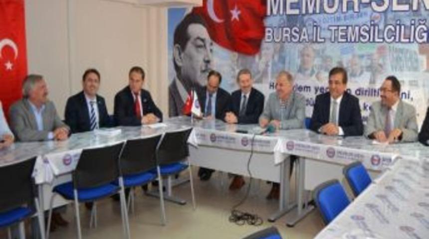 Ak Parti İl Y&ouml;netiminden Memur-sen&rsquo;e Ziyaret