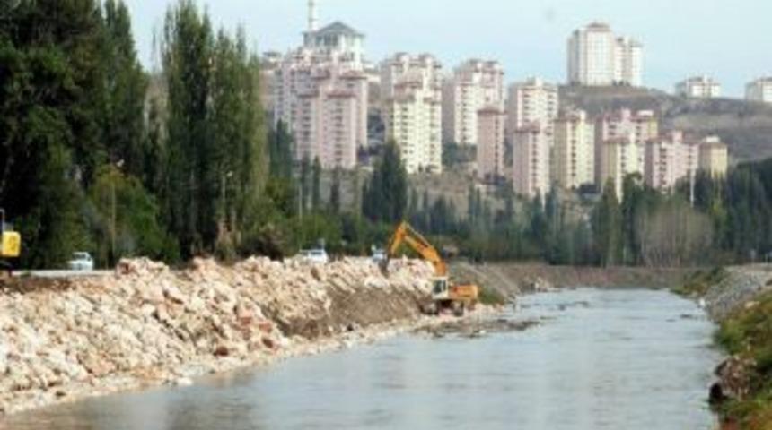 Yeşilırmak'ta Islah &Ccedil;alışmaları