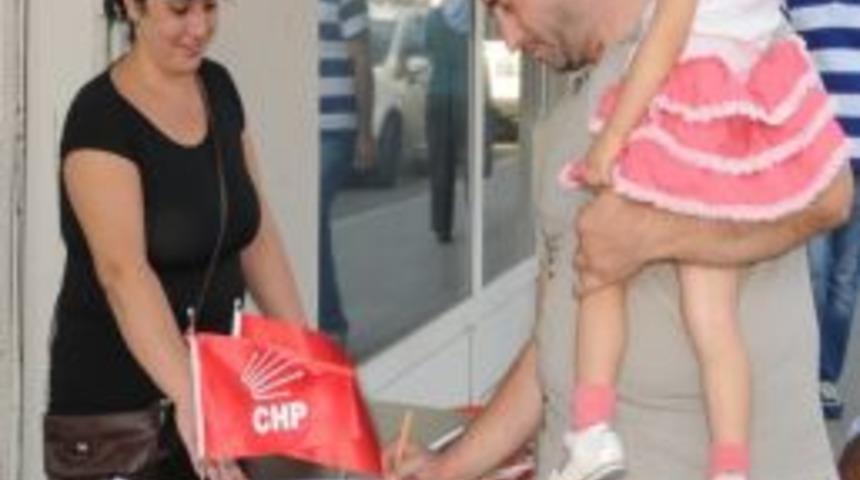 Aliağa'da Tutuklu &Ouml;ğrenciler İ&ccedil;in 5 Bin İmza