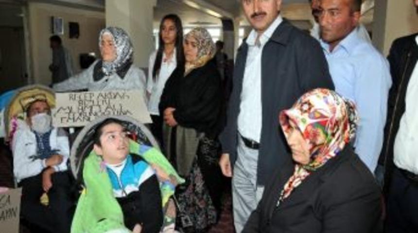 Sspe Hastaları Van&rsquo;da Bir Araya Geldi