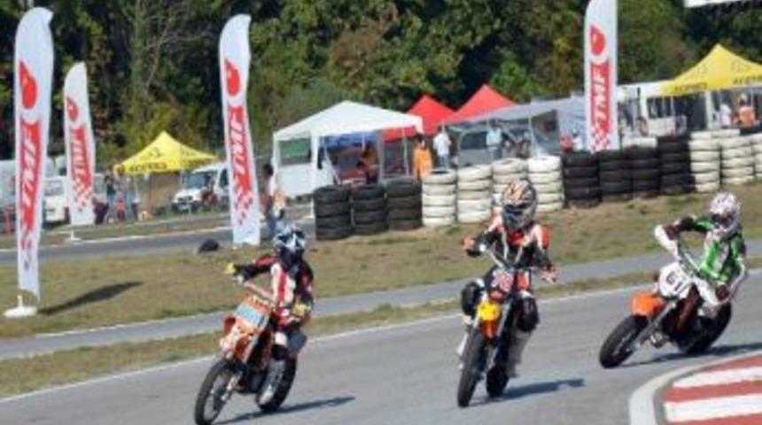 S&uuml;permoto Şampiyonası Akyazı&rsquo;da Başladı