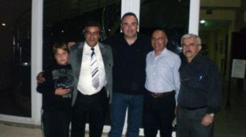 Sunay Akın, Urla'da Sevenleriyle Buluştu