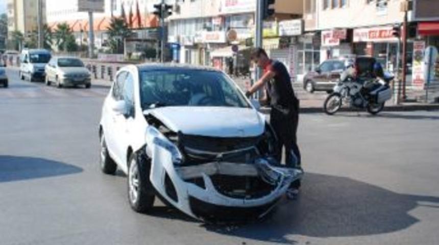 Işık İhlali Kazaya Neden Oldu